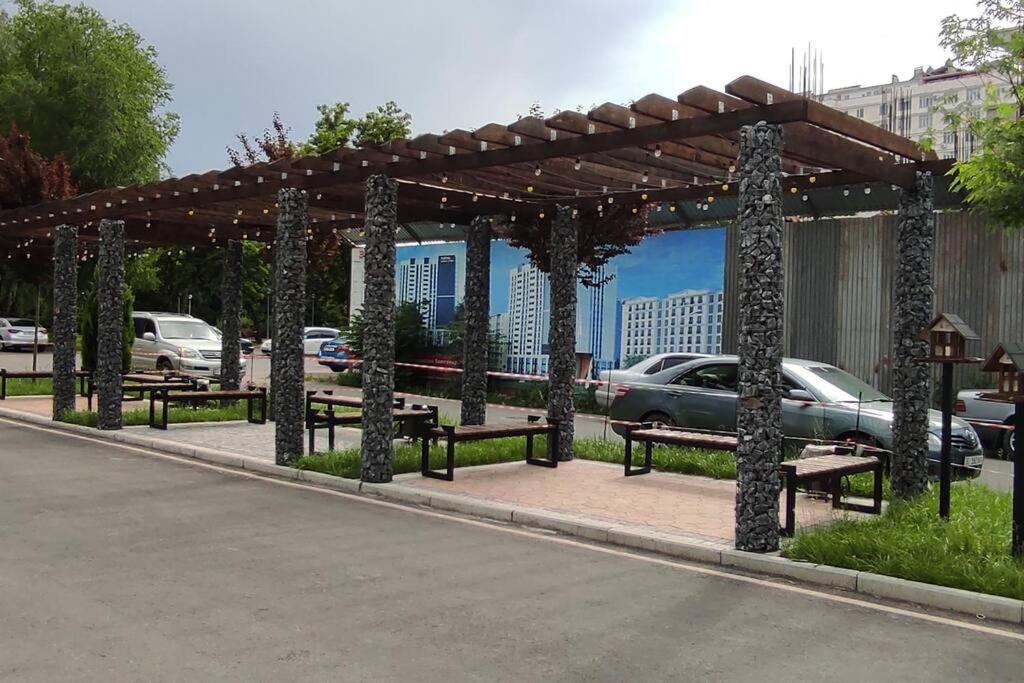 Prestigious Apartment In Biškek Exteriér fotografie